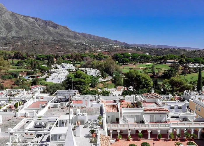 Aloha Pueblo 179 شقة ماربيا